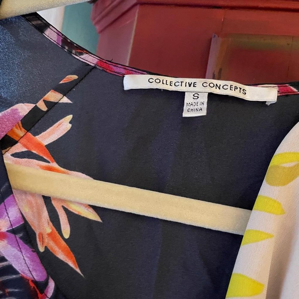 Bundle - 4 Dresses - image 4